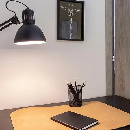 아파트 Brand New Guest With Wi-fi In The Center 트리에스테