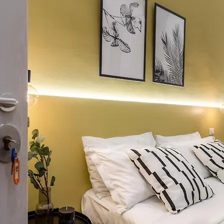 Apartment Brand New Guest With Wi-fi In The Center Trieste
