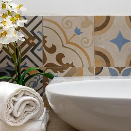 아파트 Brand New Guest With Wi-fi In The Center *